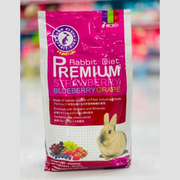 Smart Heart Rabbit Diet Premium Rabbits Food Small Animal Strawberr, Bluberry, Grapes Flavour 2.4kg